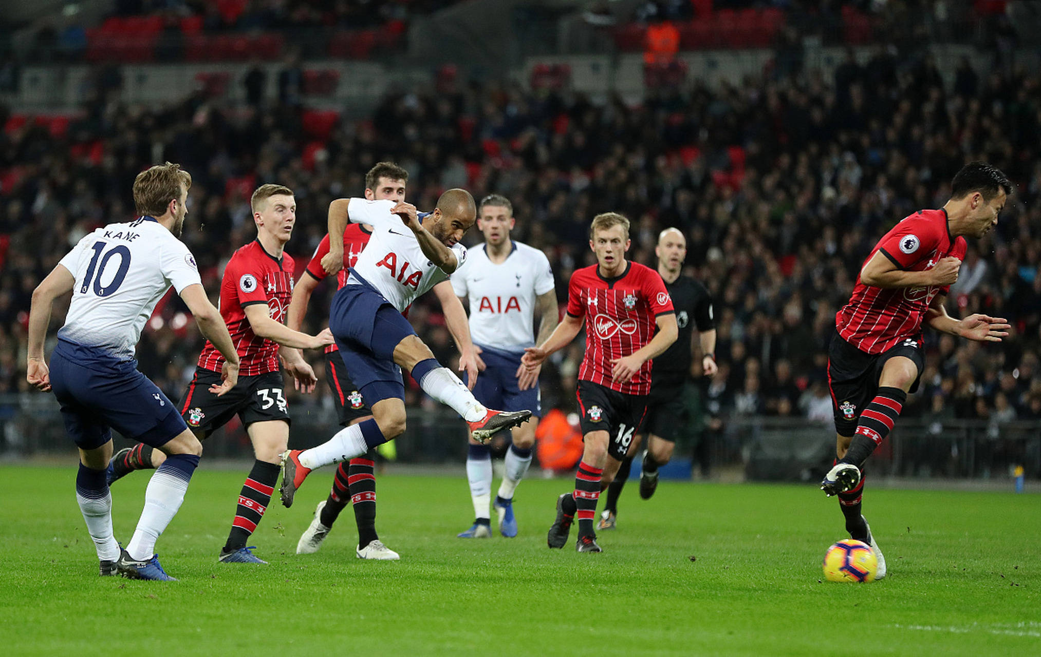 屡创佳绩 屡创佳绩